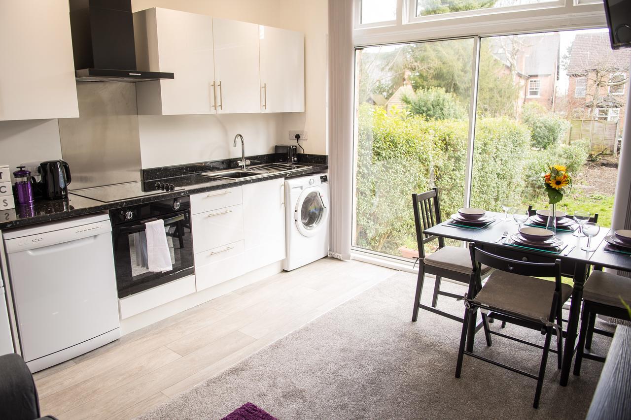 Moseley Mews Village Suites - Purple Birmingham Esterno foto