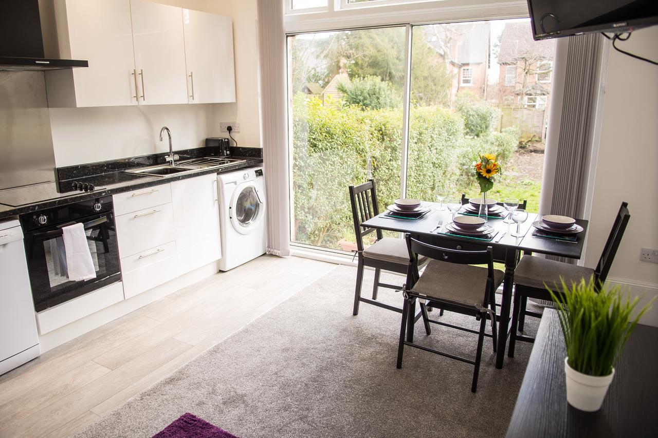 Moseley Mews Village Suites - Purple Birmingham Esterno foto