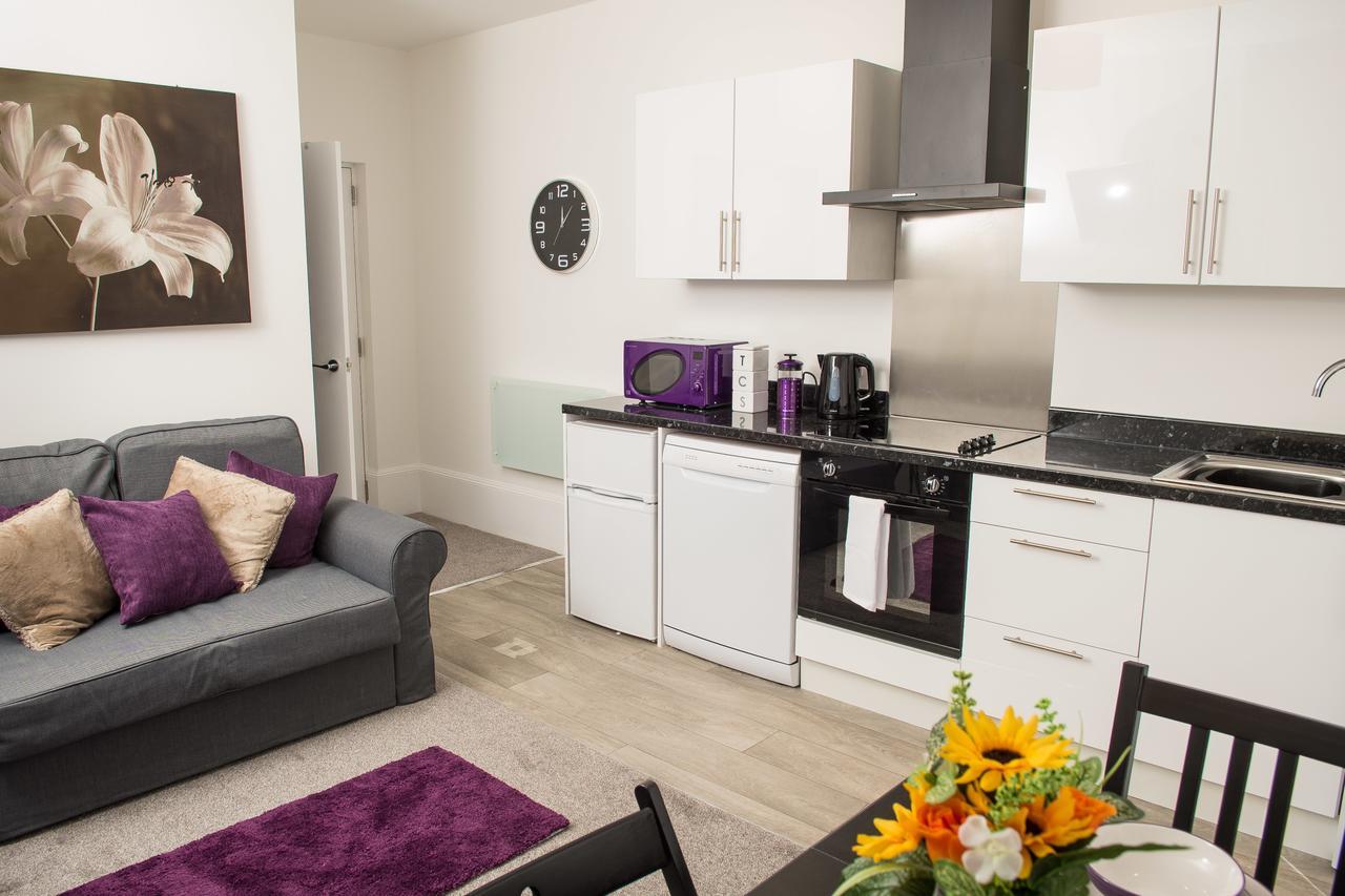 Moseley Mews Village Suites - Purple Birmingham Esterno foto